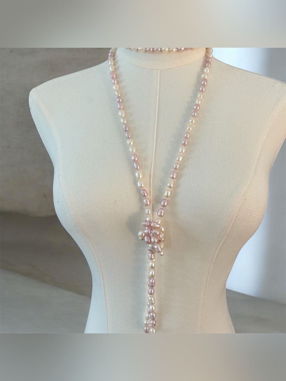 Elegant Pink and Cream Freshwater Pearl Lariat Necklace